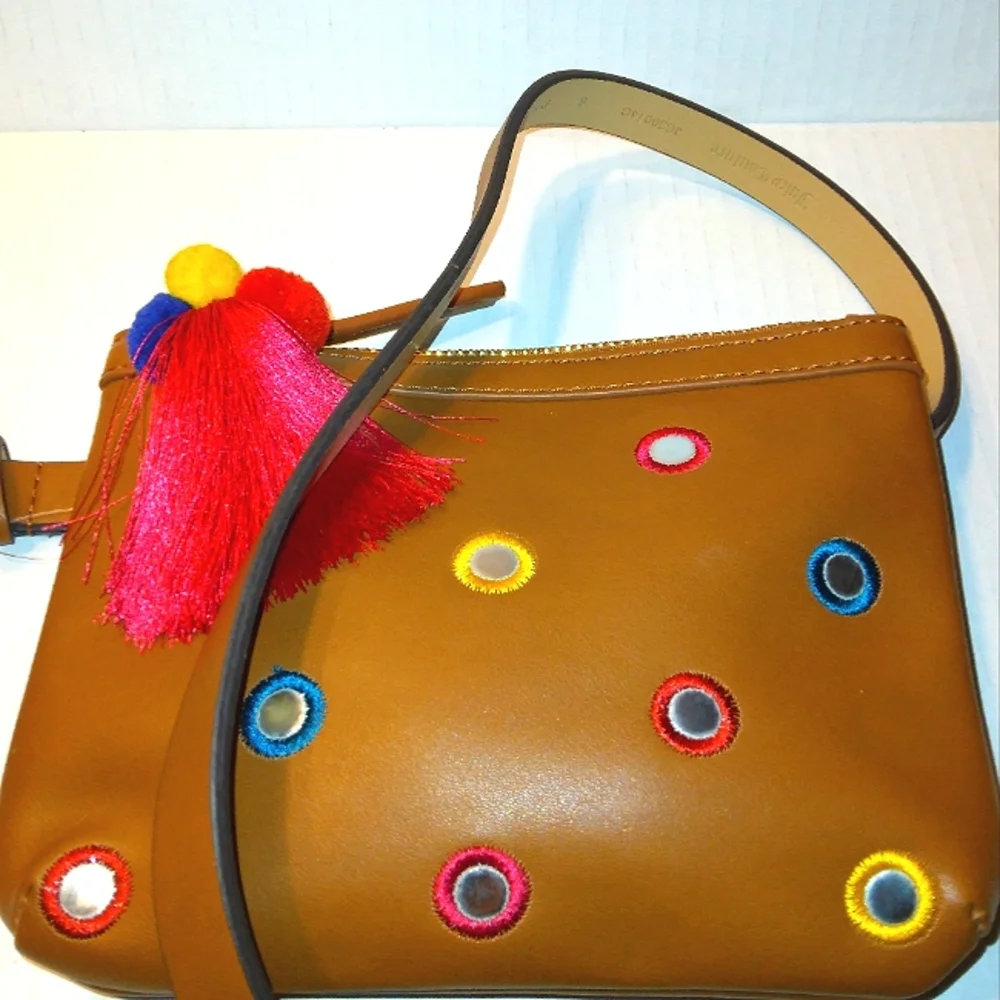 ☆NWT☆JUICY COUTURE ☆Adjustable☆ Cute Belt Bag/Clutch/Shoulder Bag☆Pom Pom    Zip - Picture 2 of 16